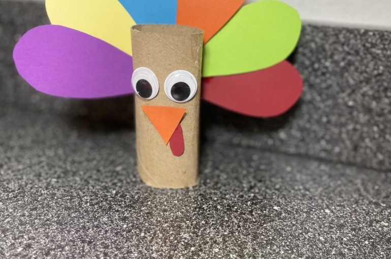 DIY Paper Roll Turkey ⁠